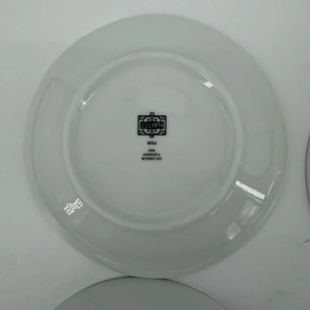 Set of 4 222 Fifth Natala Christmas Holiday Dessert‎ Plates